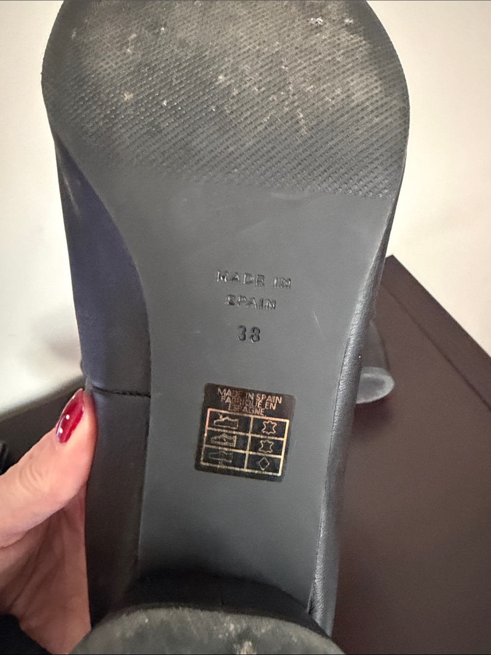 Anthropologie Glove Ballet Block Heels Shoe Black Leather Sz 38 US Sz 7-7.5 - Picture 10 of 10